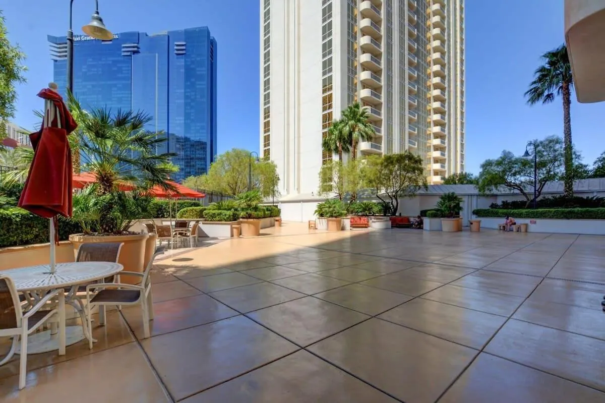 Mgm Signature-05-602 1Br 2Ba Balcony Suite Las Vegas
