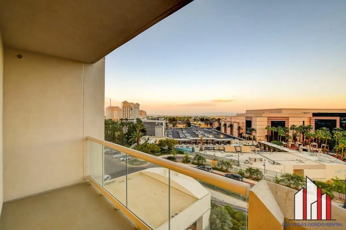 Mgm Signature-05-602 1Br 2Ba Balcony Suite Las Vegas